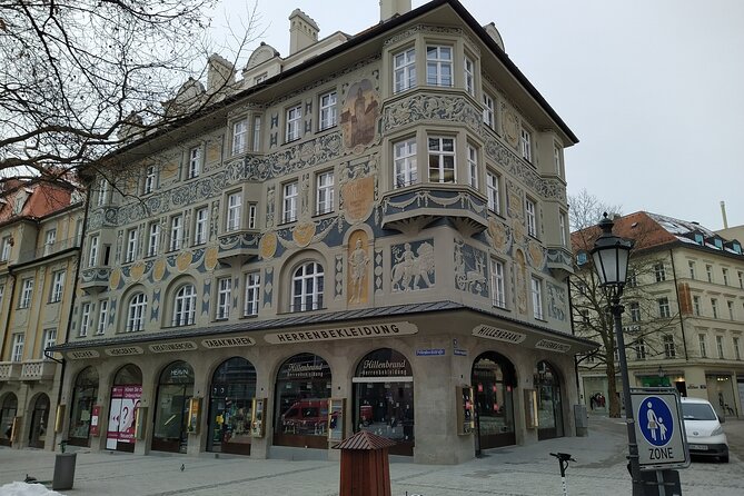 Third Reich - Facts about WWII : Small Group Walking tour - Karolinenplatz and the Bruckmanns: how society fed the rise