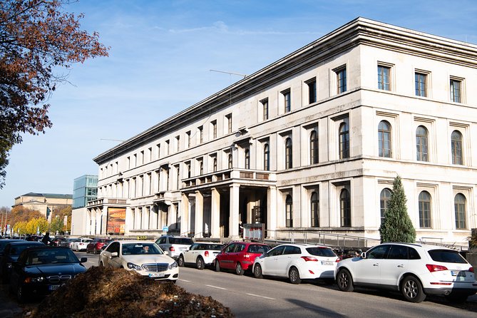 Third Reich Walking Tour Munich - Old Town Hall: history in plain sight