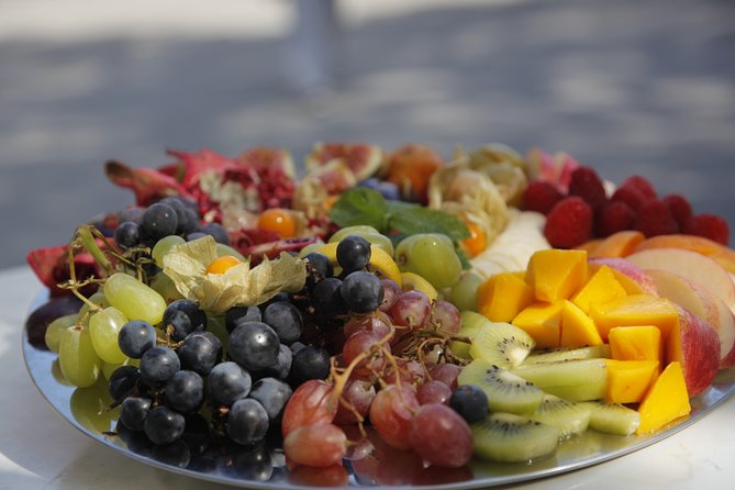 Viktualienmarkt tasting tour - Where You Meet and How the Logistics Feel on the Ground