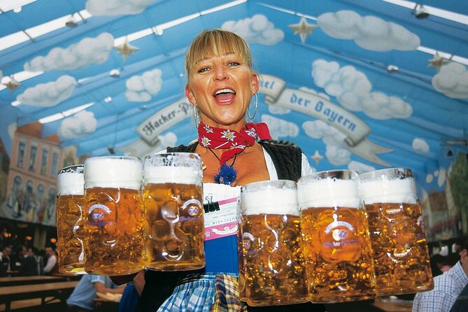 VIP Oktoberfest experience with table in big beer tent - VIP table in the big beer tent: what you’re really buying
