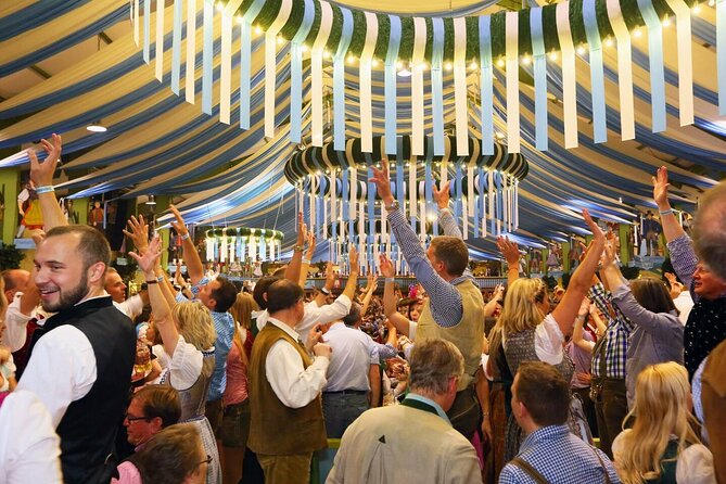 VIP Oktoberfest experience with table in big beer tent - Entering Hofbräuhaus: the big-tent “no-sweat” plan
