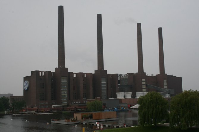Wright Europe Vacations - Private Escorted Auto Tours - Day 4: Audi in Neckarsulm and the robot-heavy reality